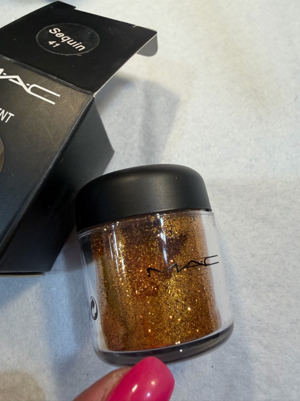 MAC Sequin 41 Pigment - Gold Shimmer Loose Glitter New